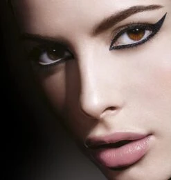 Maybelline Lasting Drama 24H Eyeliner - 4 Crushed Emerald -Cosmetica Serie Winkel 1136x1200