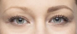 Eyebrow Magic Wenkbrauwpen - Donker Blond - Wenkbrauwpotloden - Microblading -Cosmetica Serie Winkel 1200x531 2
