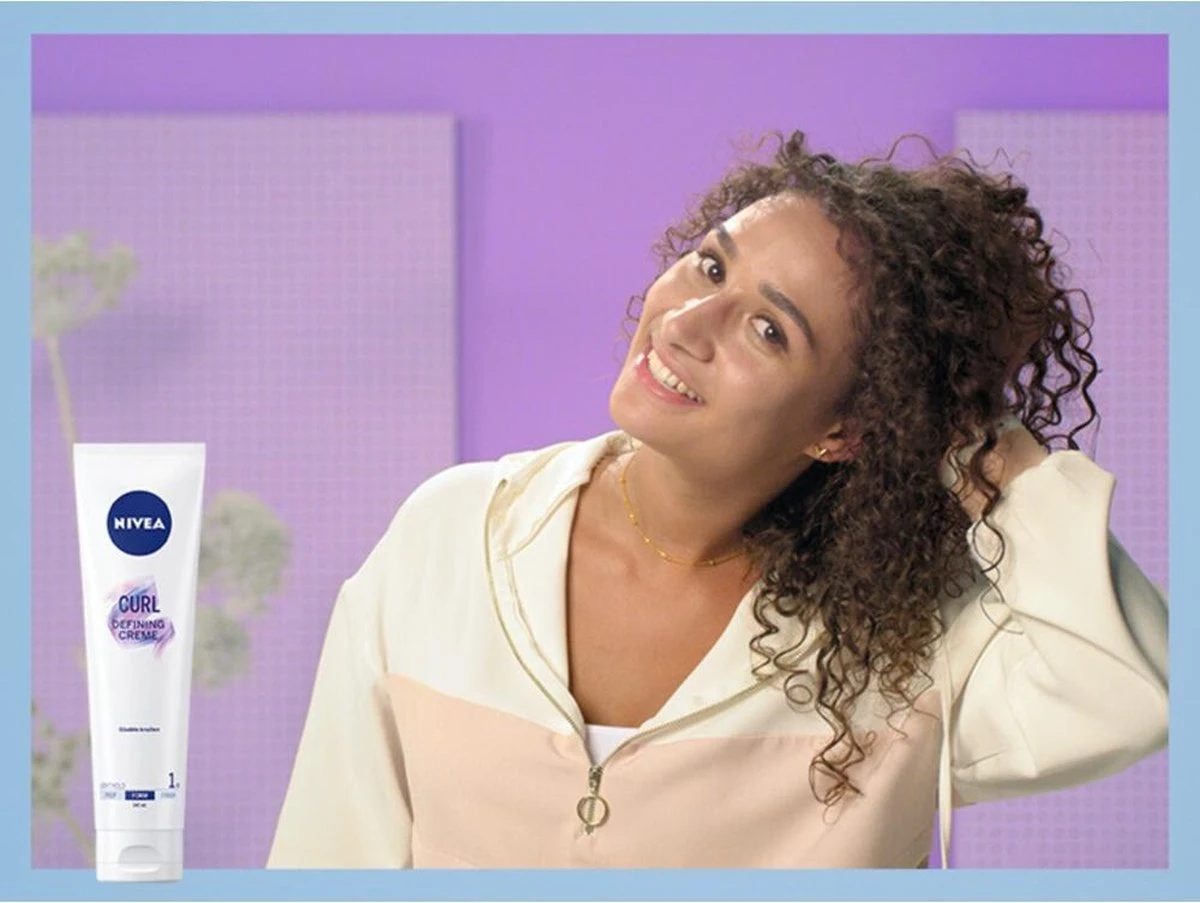 Nivea Hair Styling Curl Cream Curls 150 Ml 5 Nivea Hair Styling Curl Cream Curls 150 Ml - Afbeelding 3