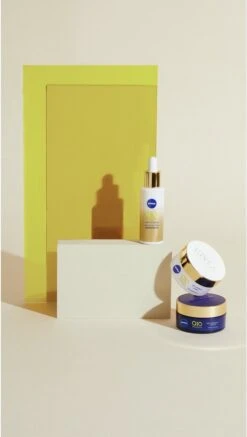 NIVEA Q10 Power Anti-Age Gezichtsolie - Anti-rimpel - Droge Huid - 30 Ml 10 NIVEA Q10 Power Anti-Age Gezichtsolie - Anti-rimpel - Droge Huid - 30 Ml -Cosmetica Serie Winkel 679x1200